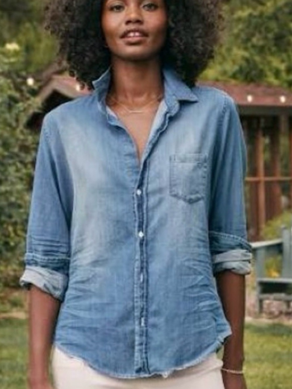 Frank and Eileen Barry Light Wash Blue Denim Button-Down Shirt - Women's XS